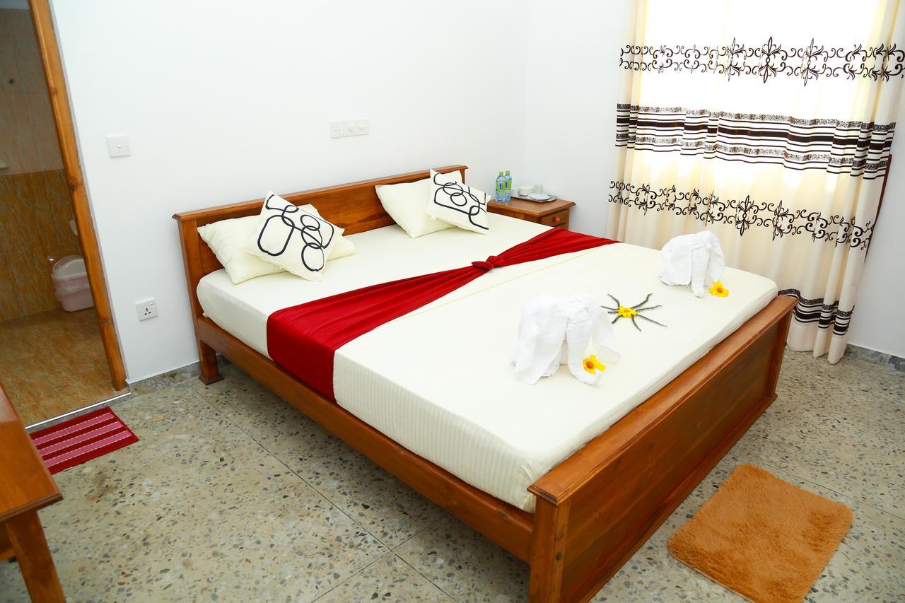 Muthu Resort & Restaurant Тангалла Экстерьер фото